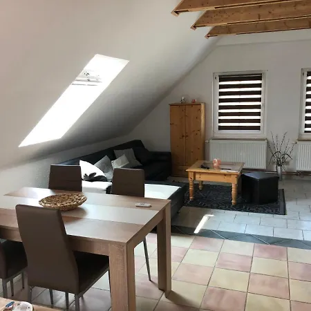 Ferienwohnung Mit Blick Auf Die Burg Stargard Buitenkant foto